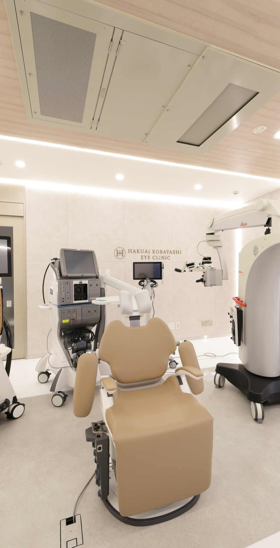 最新の医療機器による体に負担の少ない日帰り白内障手術