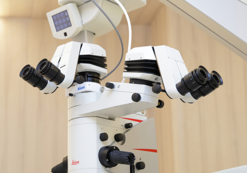 乱視矯正白内障手術